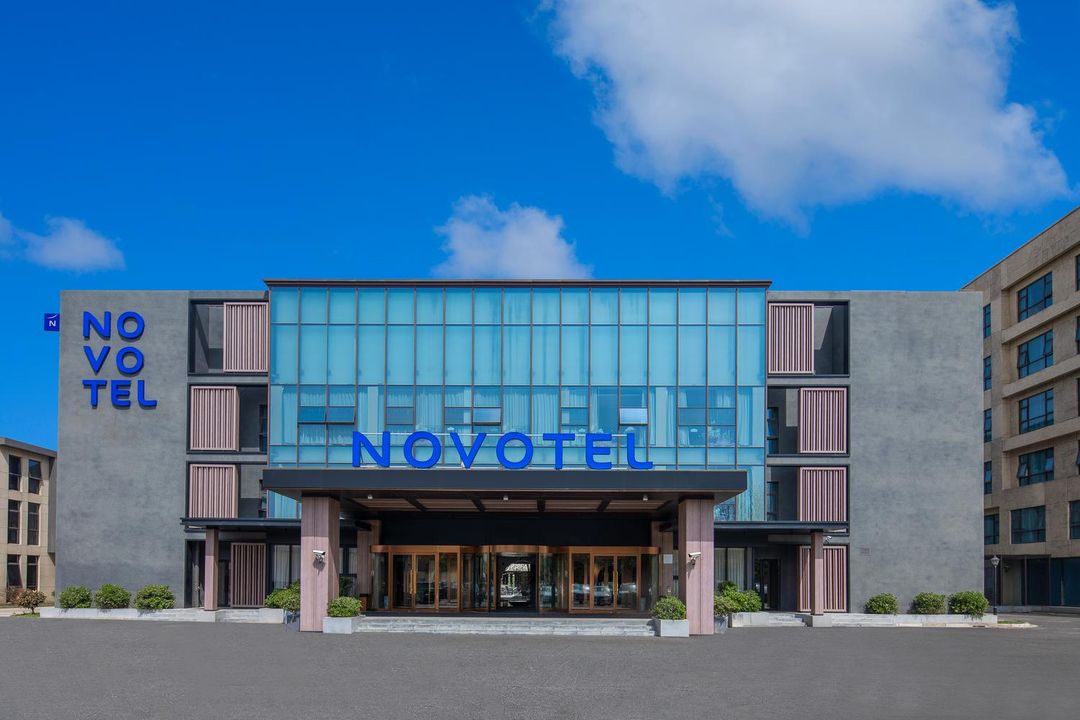 上海国际旅游度假区苏宁雅高诺富特酒店