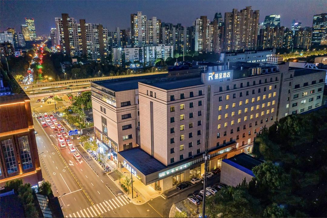 上海陆家嘴丽呈酒店