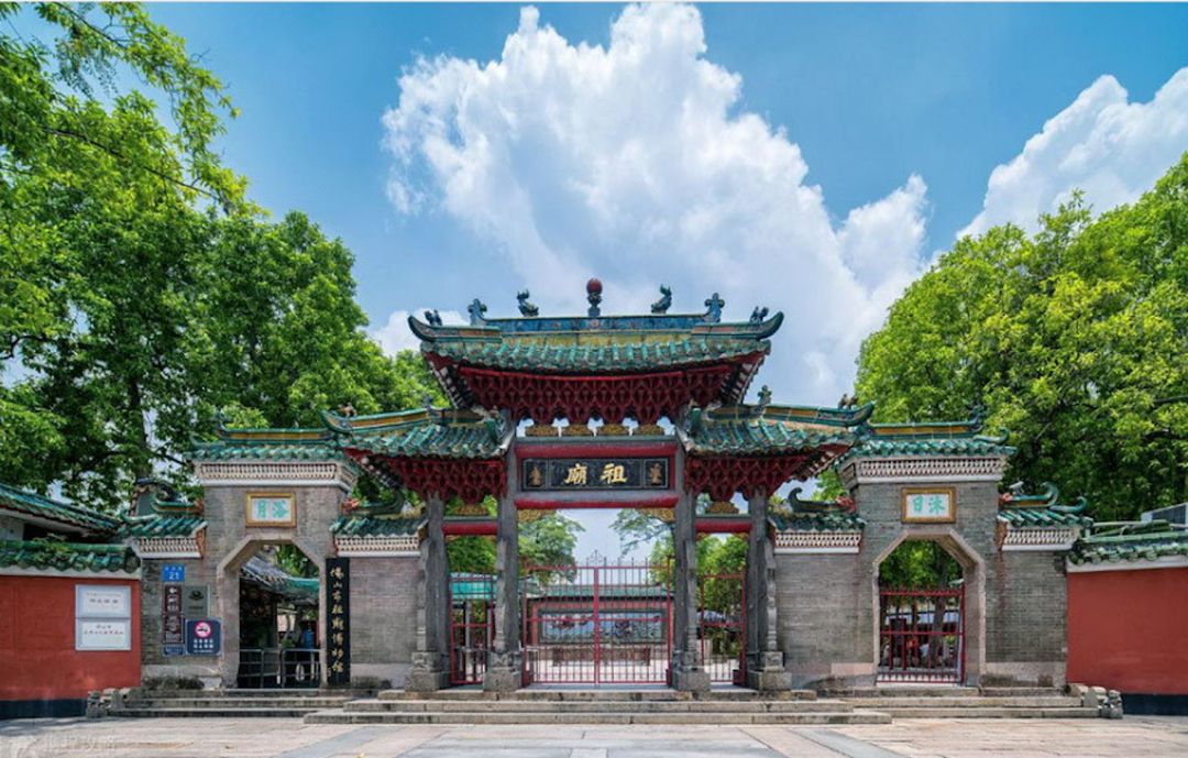 佛山禅城智选假日酒店(魁奇路地铁站创意产业园店)
