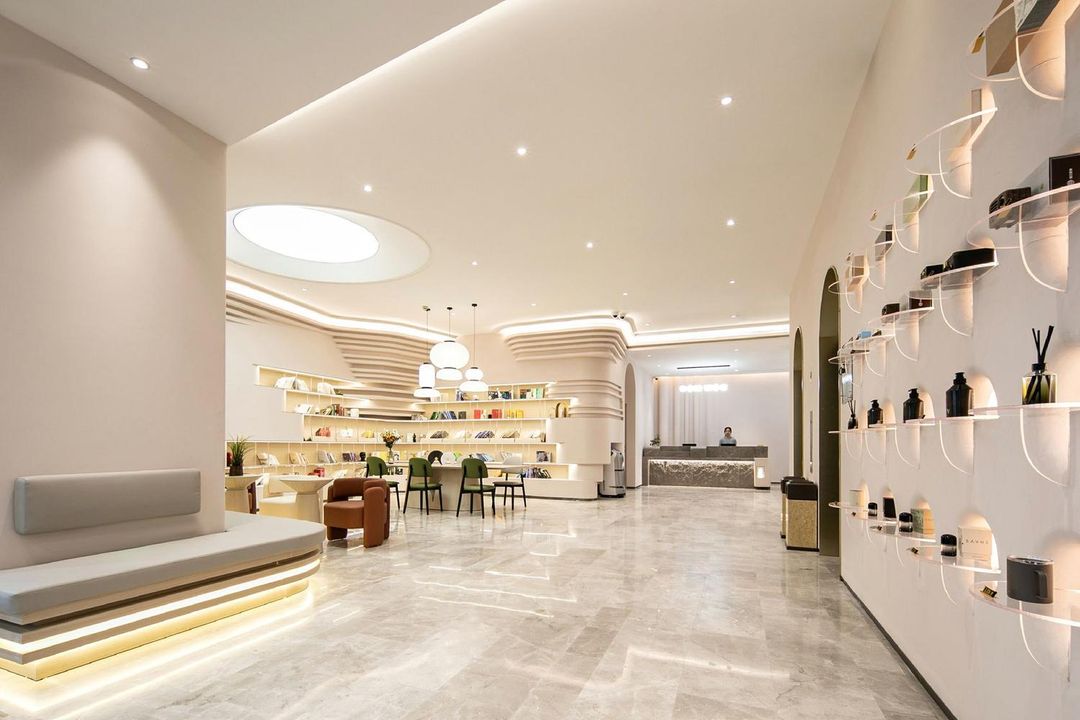 上海陆家嘴中心美居酒店