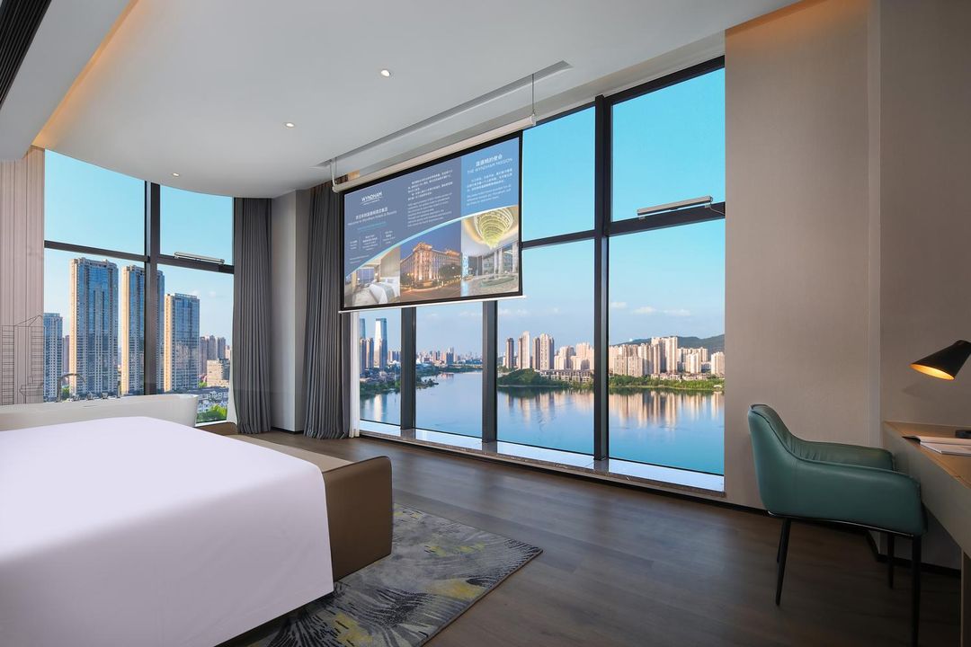 长沙麦客达温德姆&middot;湖景酒店(梅溪湖西地铁站店)