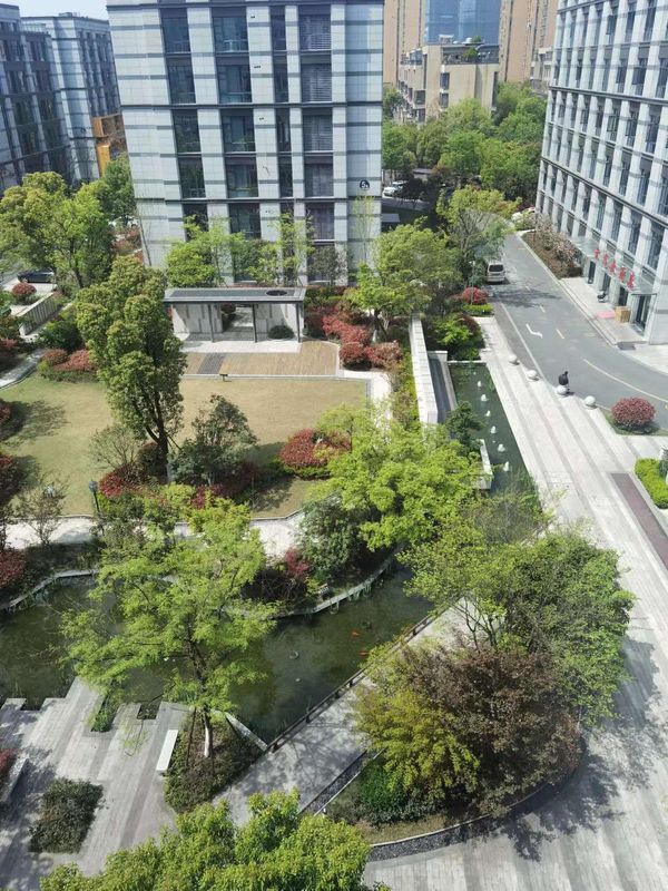 杭州西湖科技园池华街亚朵酒店