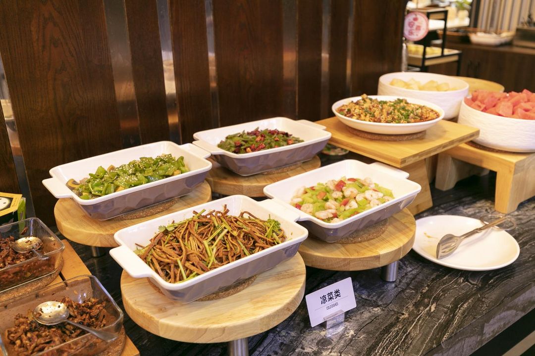 泊联汇环球大酒店(重庆杨家坪步行街店)