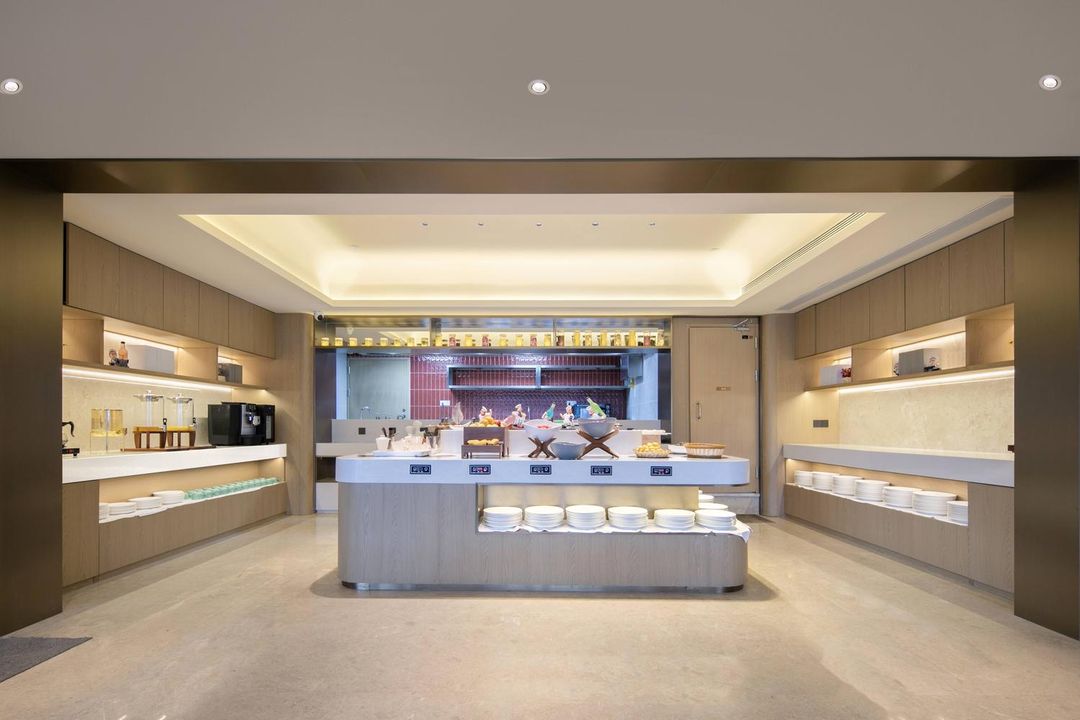 重庆解放碑洪崖洞长航美仑酒店