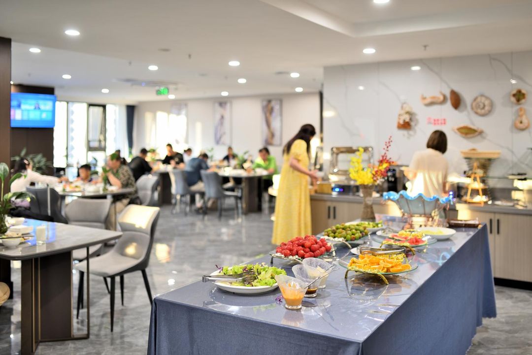 昆明皓悦酒店(金川路地铁站吾悦广场店)