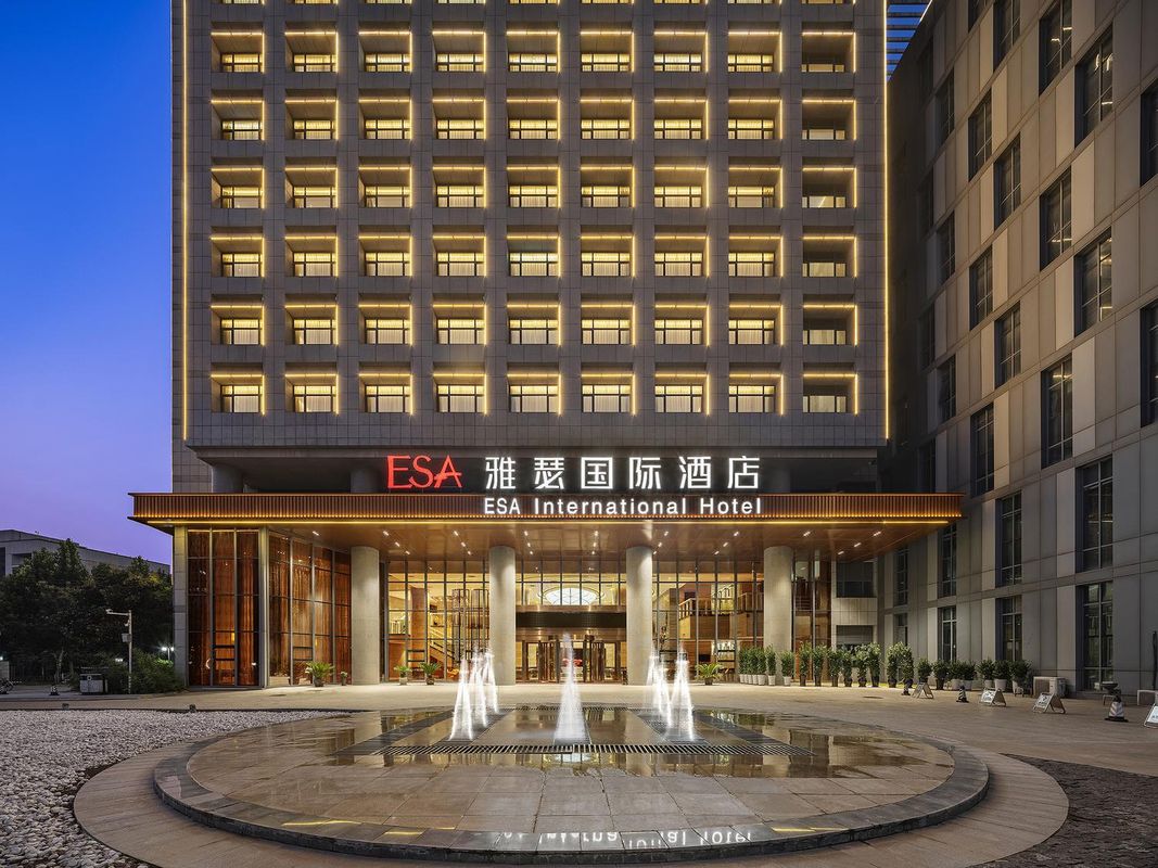 雅瑟国际酒店(省科技馆象湖店)