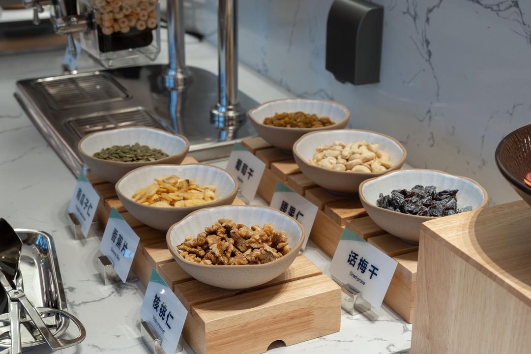 佛山禅城张槎亚朵酒店