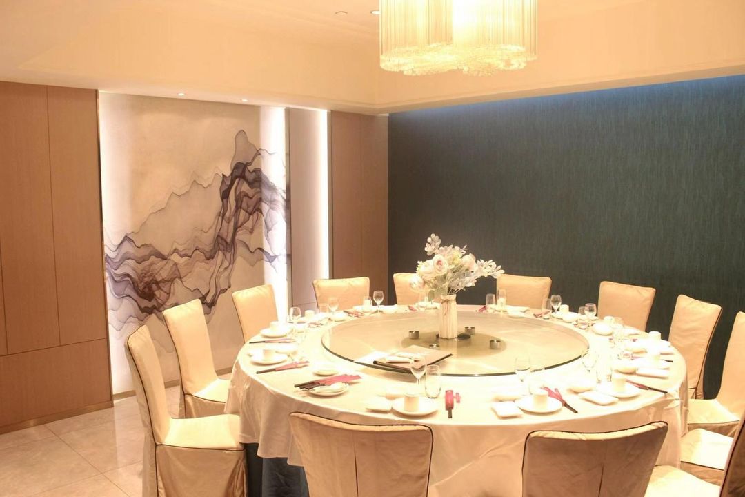 莱茵酒店(东莞虎门高铁站万达广场店)