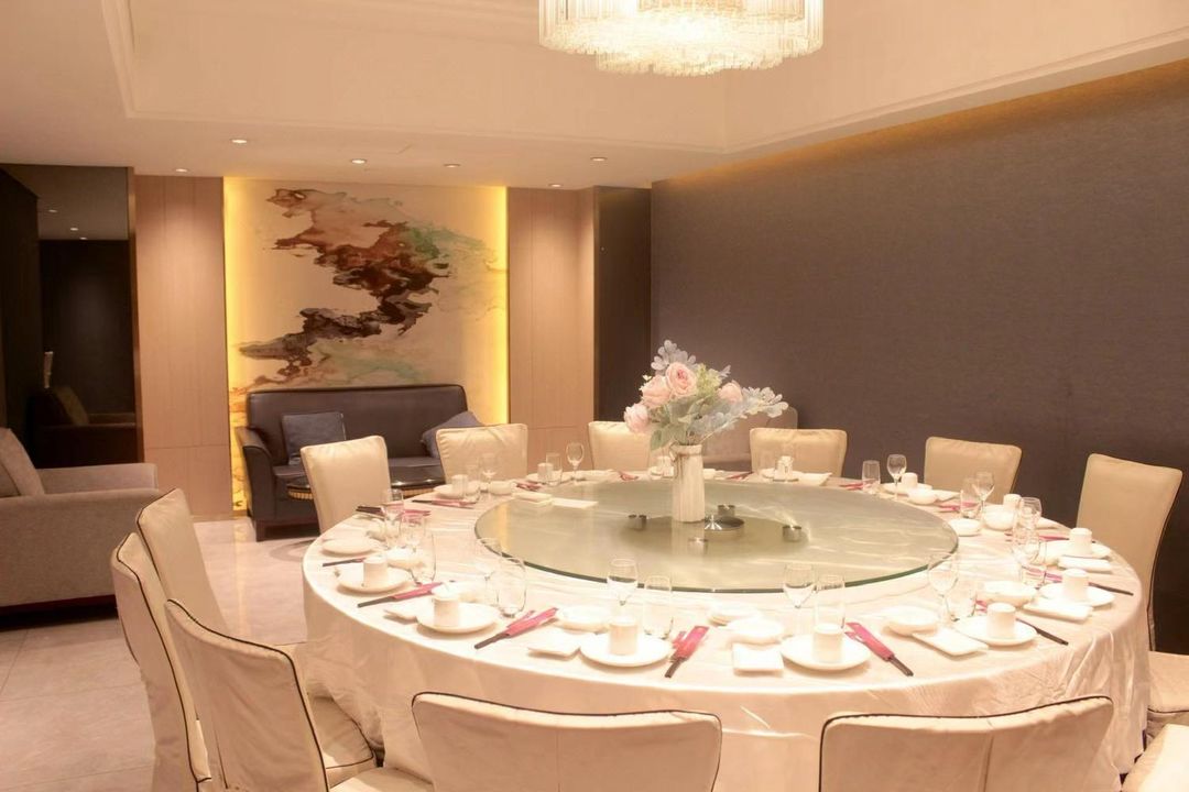 莱茵酒店(东莞虎门高铁站万达广场店)