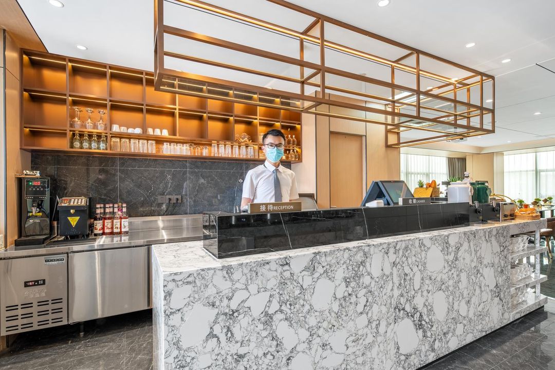 东莞塘厦柏菲林酒店(高铁南站店)