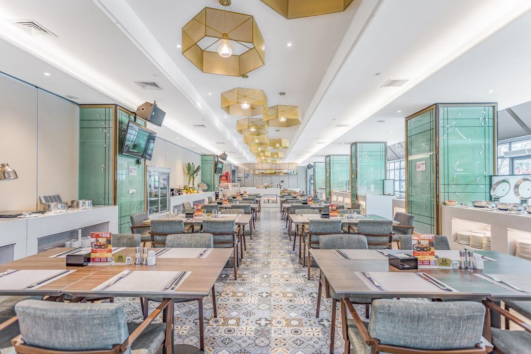深圳圣堤湾酒店(深圳理工大学总医院上村地铁站店)