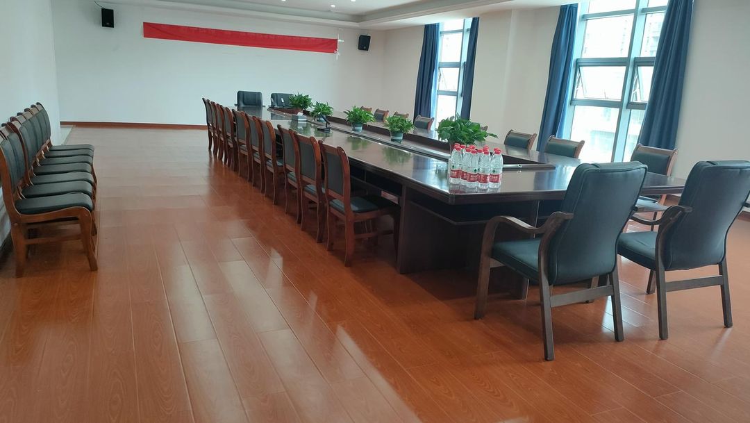 迪蒙特大酒店