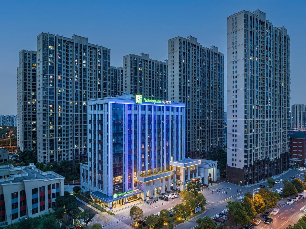 长沙智选假日酒店(中南大学洋湖湿地公园店)