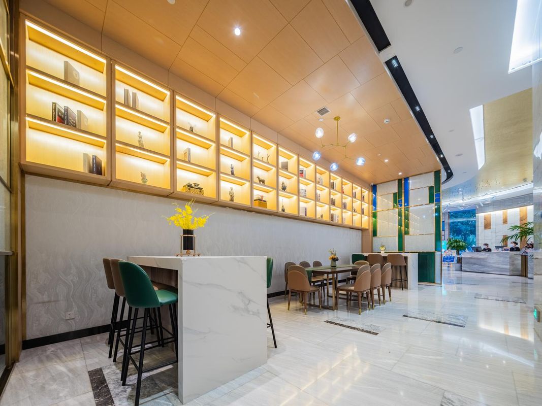 西安浐灞中铁建华美达酒店
