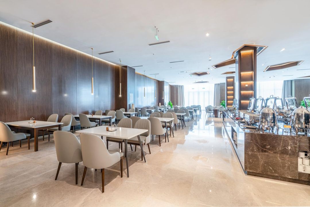 丽呈東谷酒店(成都大学青龙湖湿地公园店)