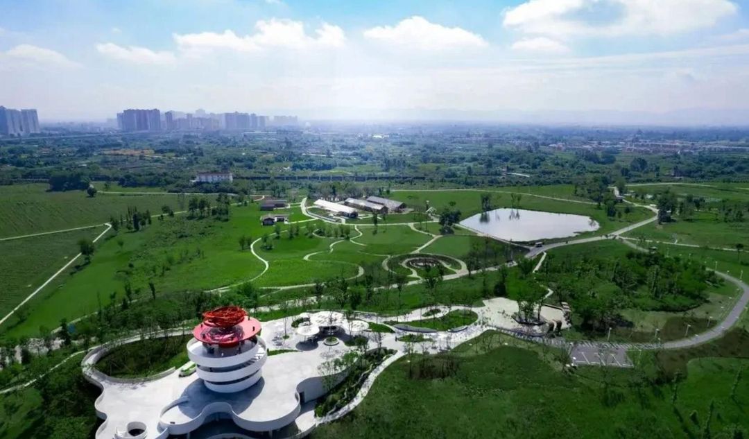 丽呈東谷酒店(成都大学青龙湖湿地公园店)