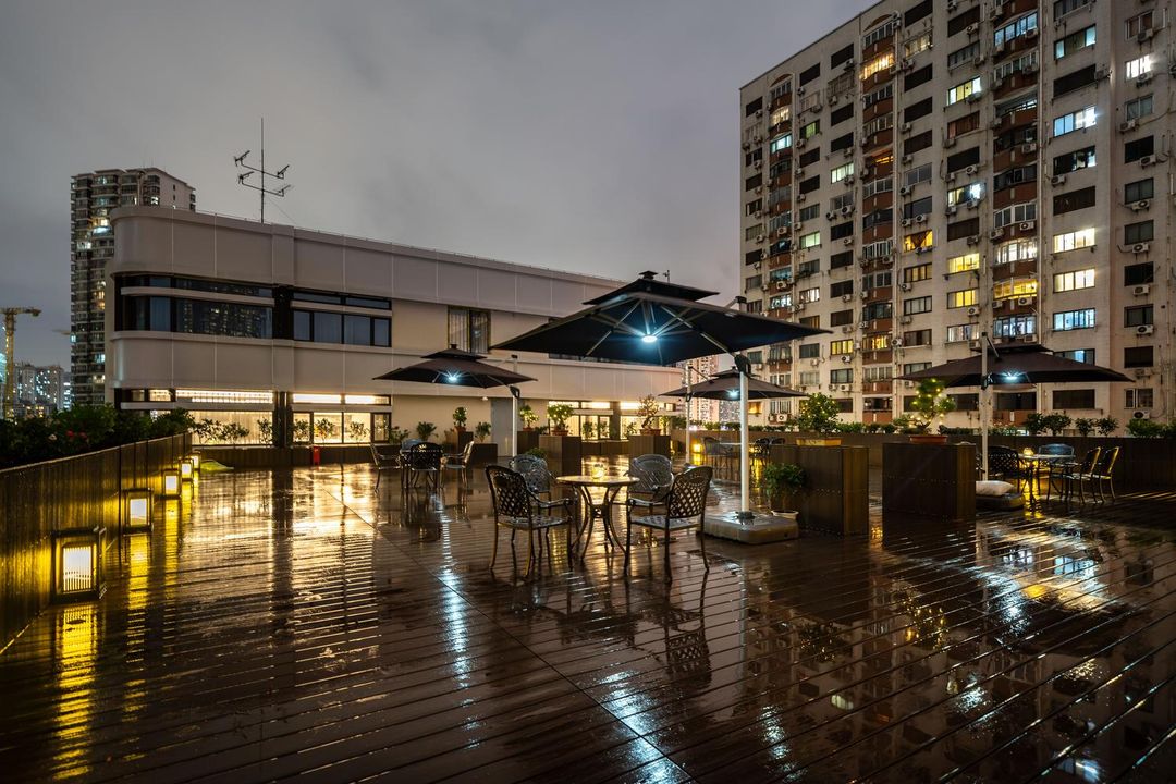 璞晶唯庭酒店(上海人民广场新闸路地铁站店)