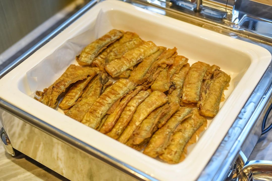 沈阳南塔文富路地铁站亚朵酒店