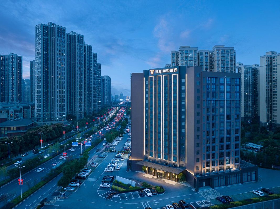 长沙高铁南站延年航迈酒店