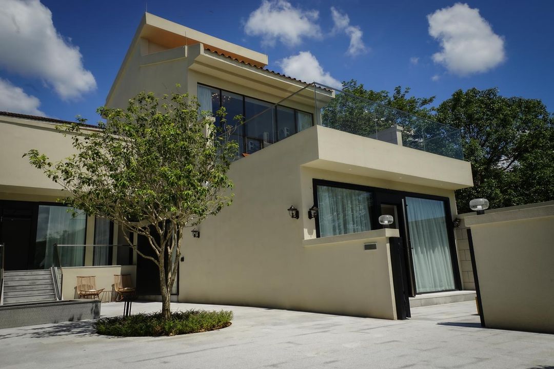 温梵山居5房温泉别墅-5个私家园林泡池-KTV-烧烤场-麻将房-观景卧佛山