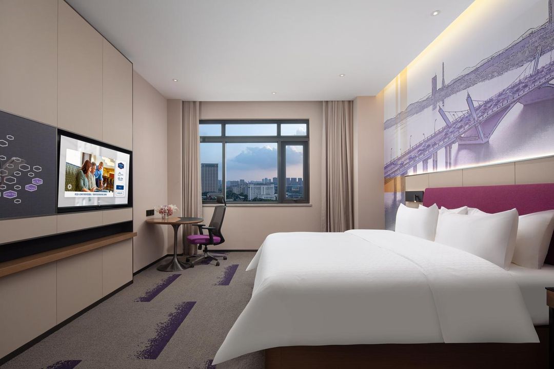 无锡东亭希尔顿欢朋酒店