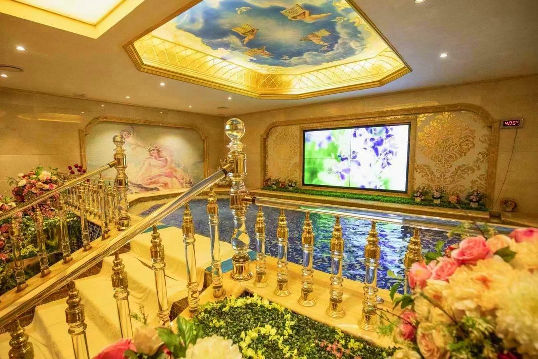 安宁世纪广场财富酒店