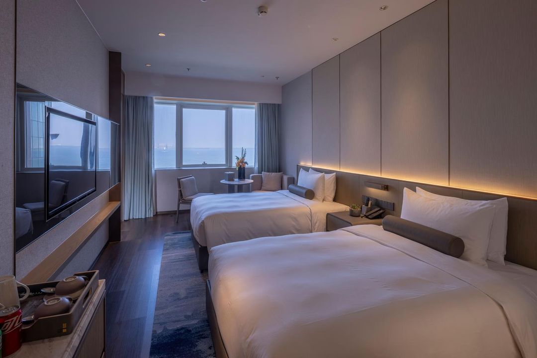 上海滴水湖斯南格尔精选酒店