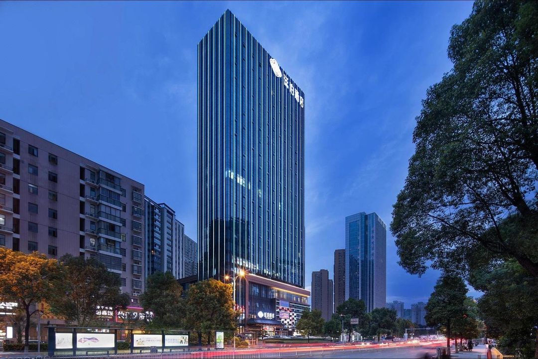 廷泊酒店(长沙高铁南站雨花区政府地铁站店)
