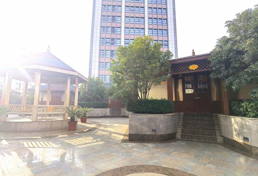 安宁世纪广场财富酒店