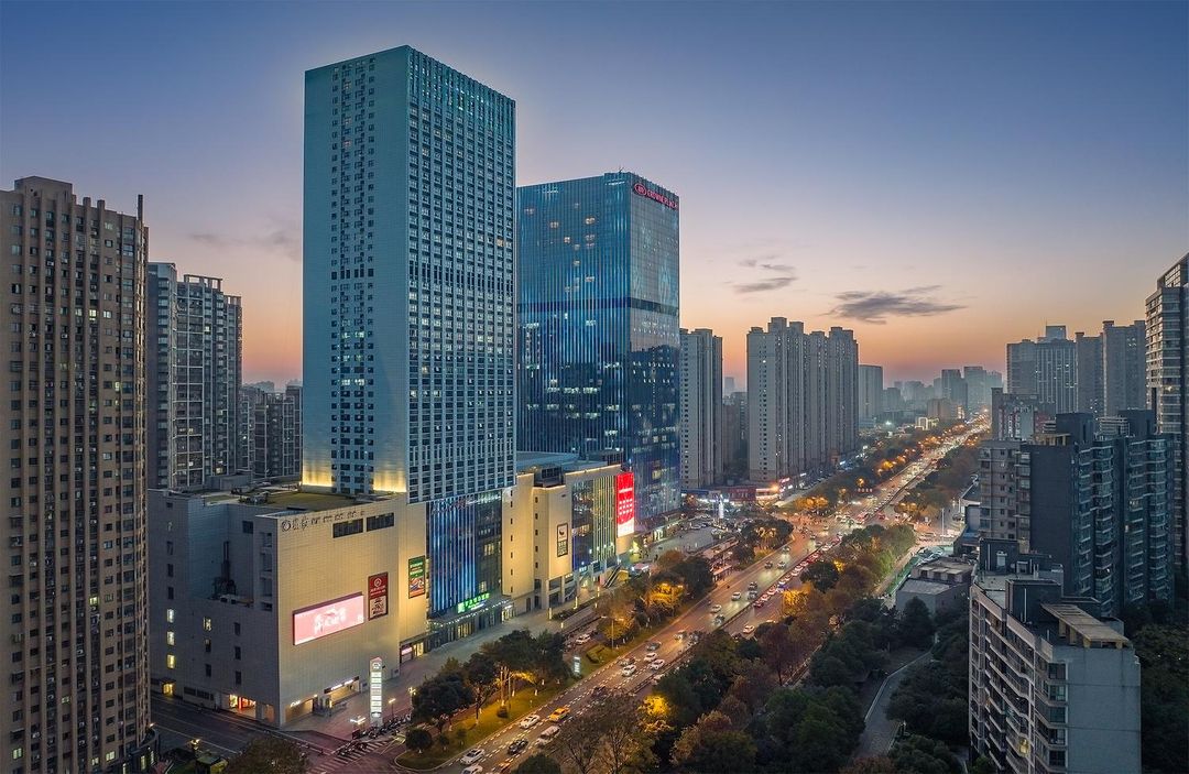 长沙世景广场智选假日酒店(星沙经济开发区店)