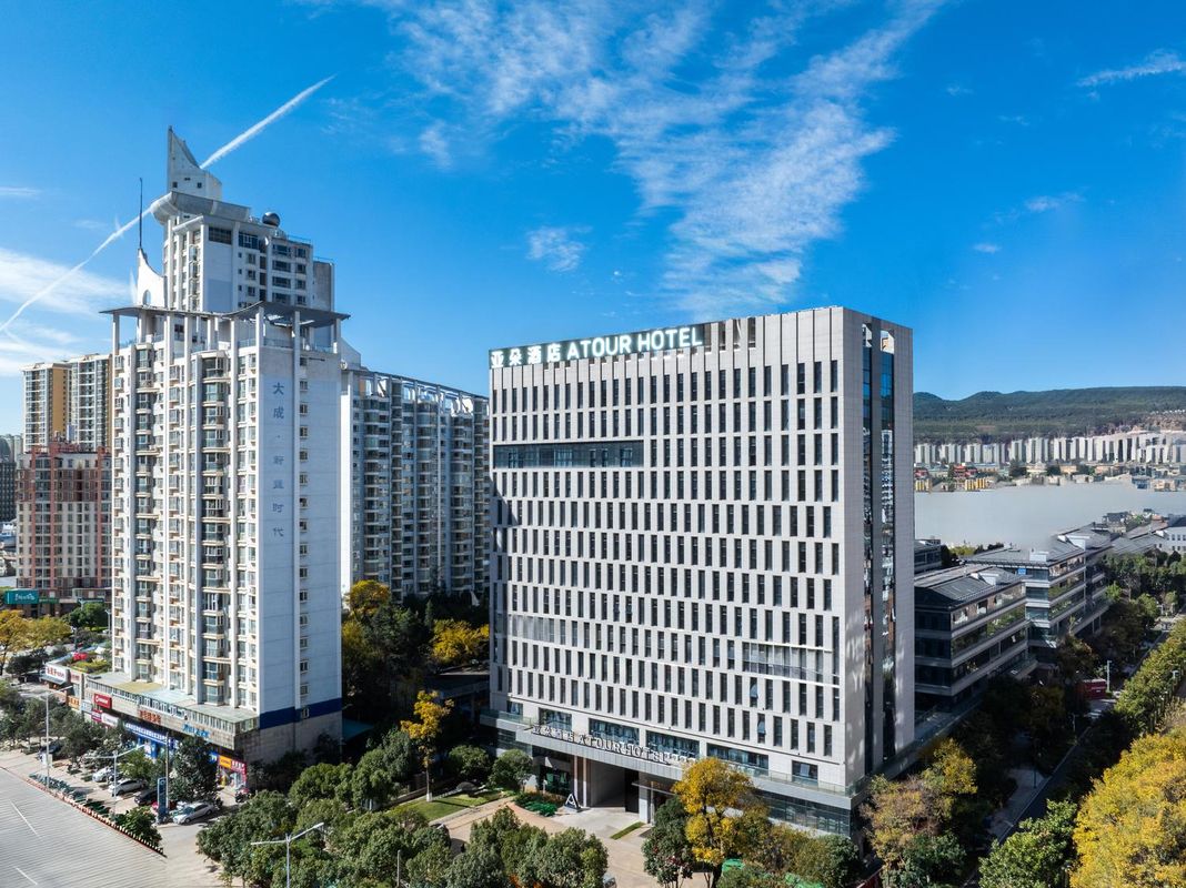 昆明农业大学小康大道亚朵酒店