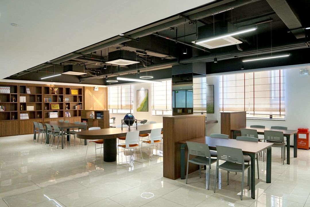 太阳城大酒店(广州增城新塘高铁站店)