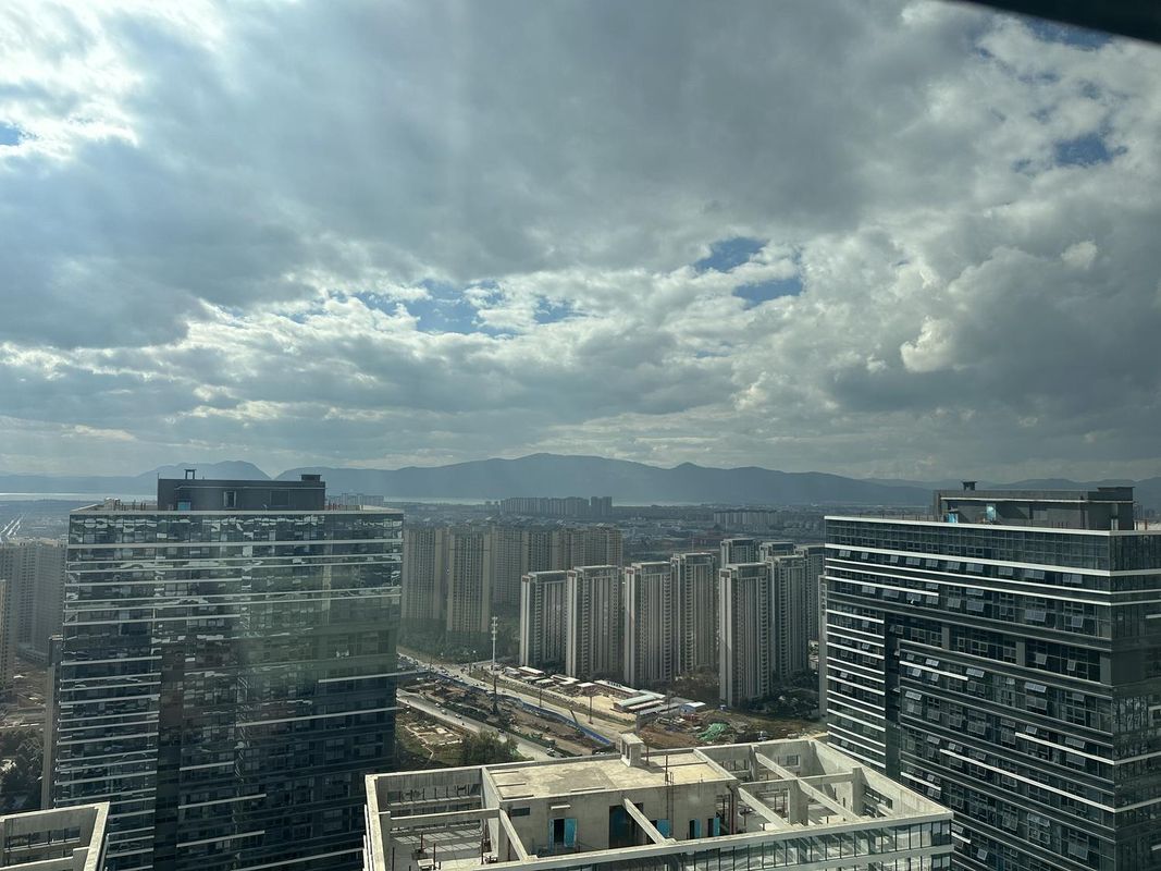 昆明官渡海乐世界希尔顿欢朋酒店