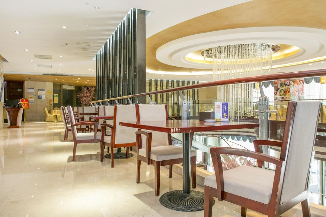 厦门明珠海湾大酒店(园林博览苑店)