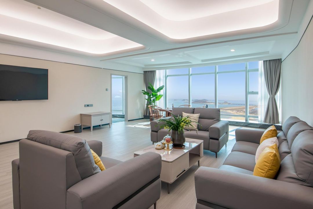 珠海德翰大酒店(情侣路海滨泳场店)
