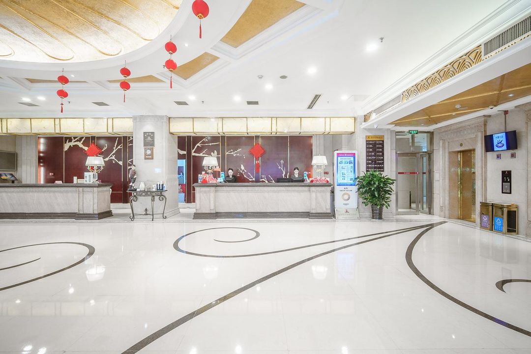 四川新华国际酒店