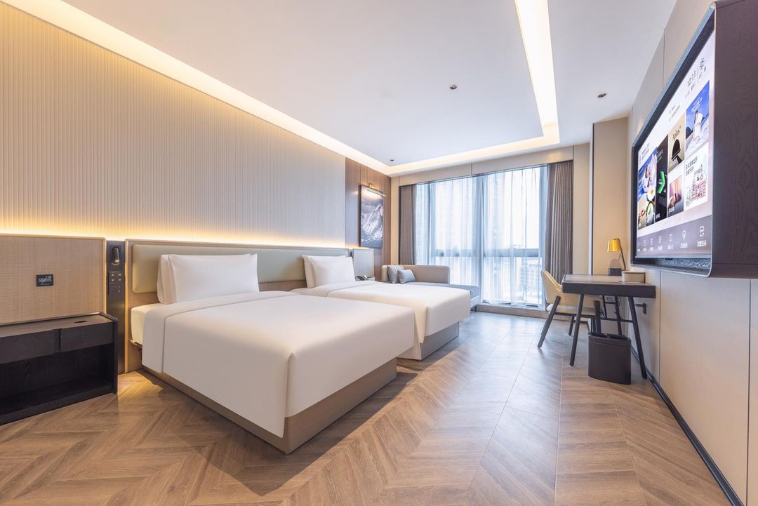佛山南海金沙洲金铂天地亚朵酒店