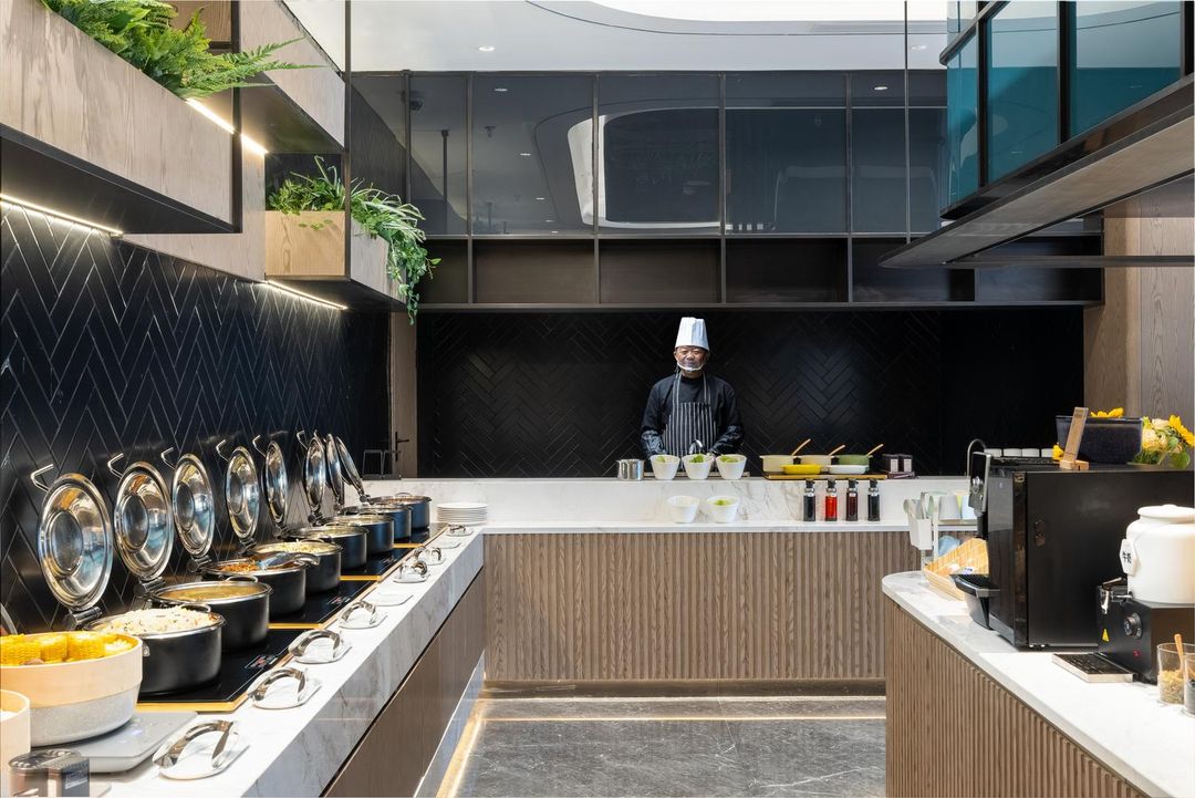 上海浦东机场南祝路亚朵酒店