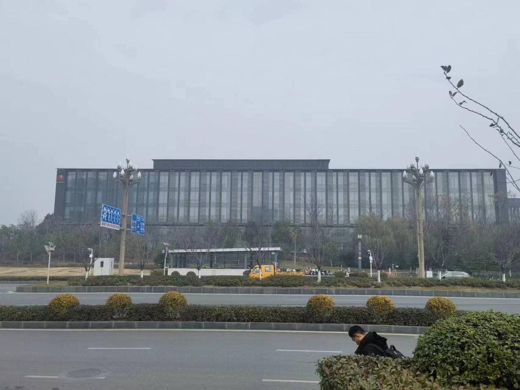 武汉光谷科技会展中心高科园亚朵酒店
