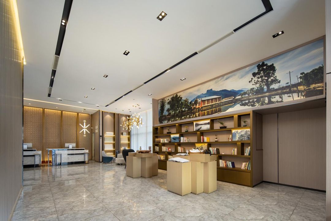 合肥长江路之心城安农大亚朵酒店