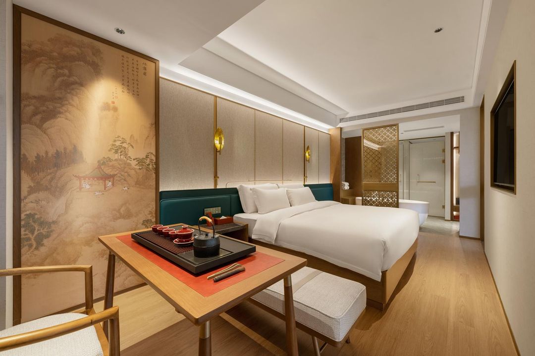 成都怡和东方酒店(成都西站中坝地铁站店)