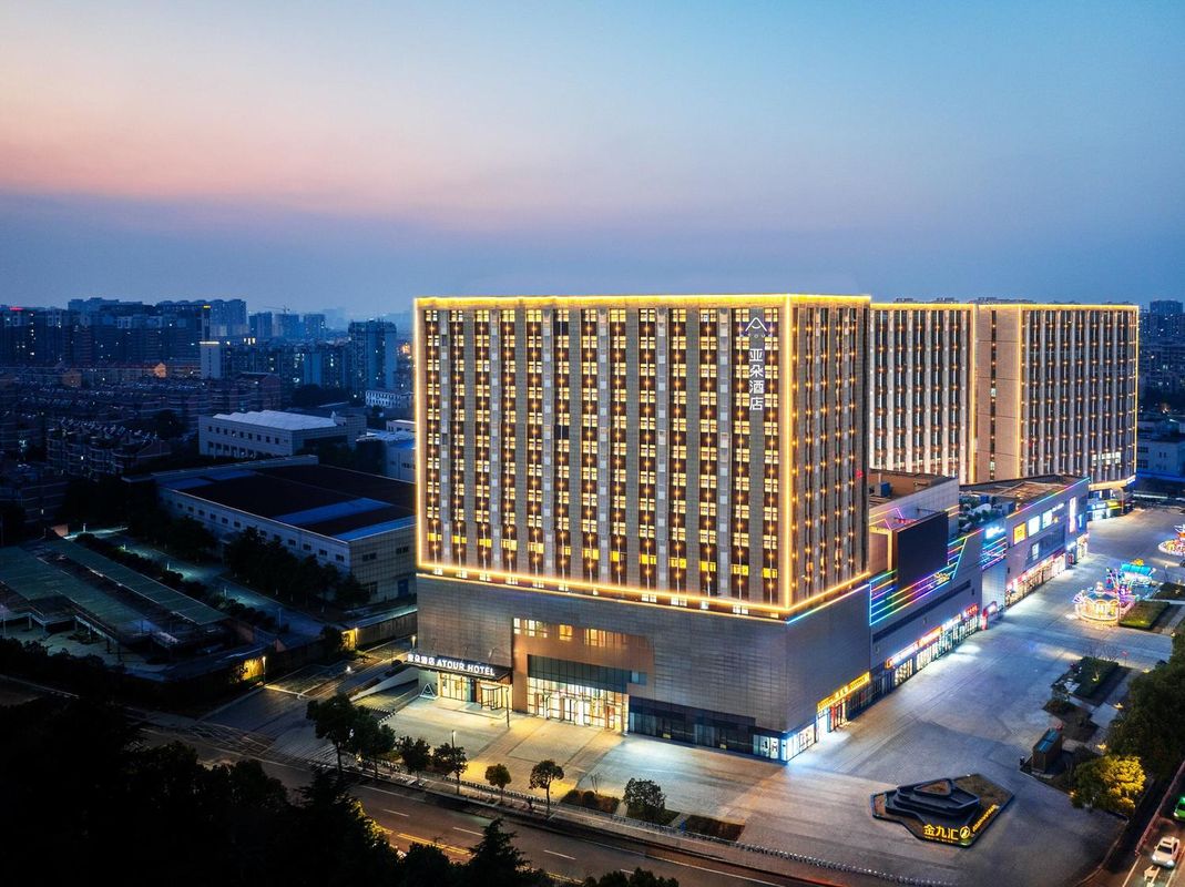 南京江宁湖山路亚朵酒店