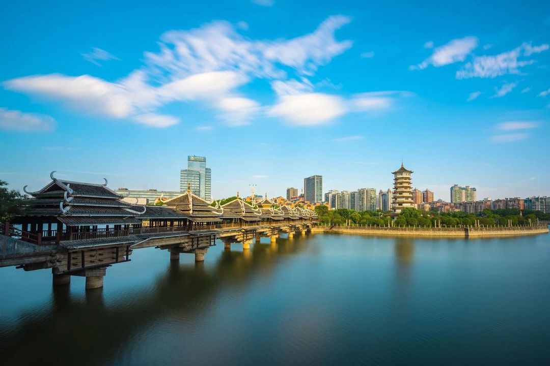 长沙五一广场桔子水晶酒店