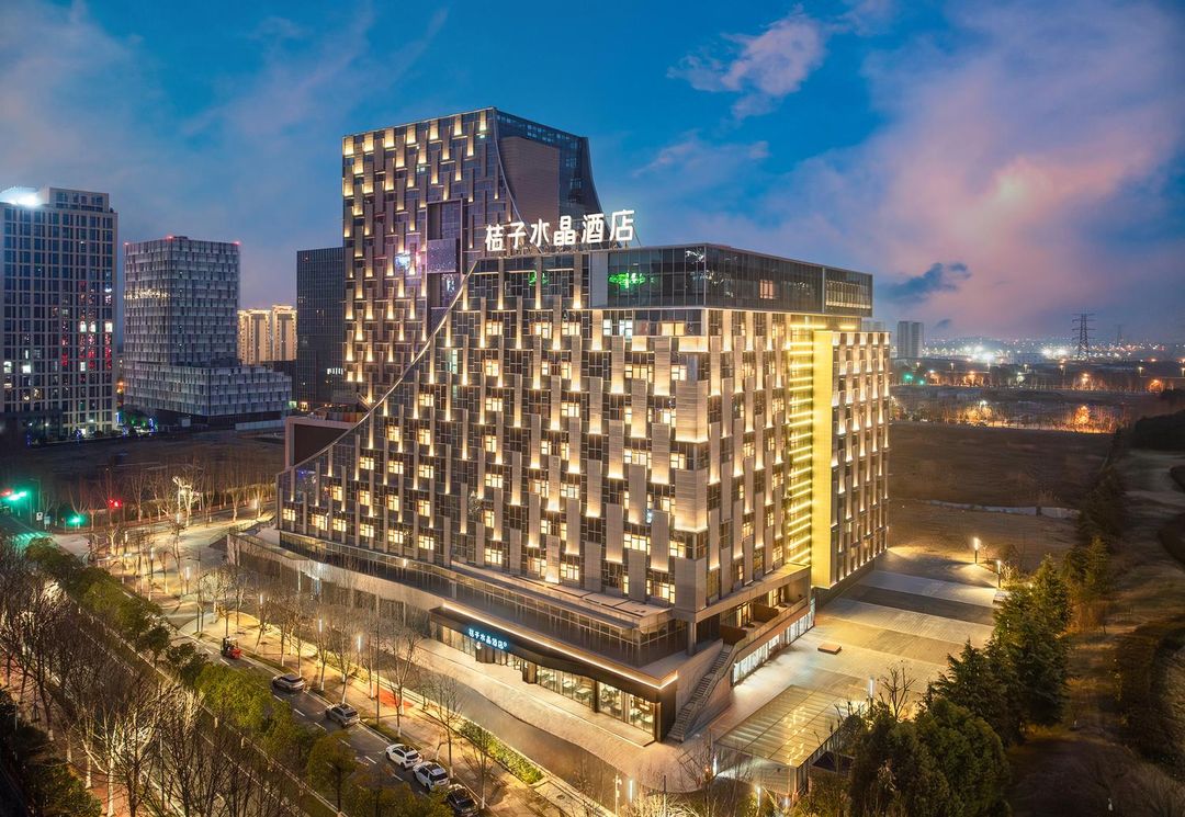 南京江宁砂之船东南大学桔子水晶酒店