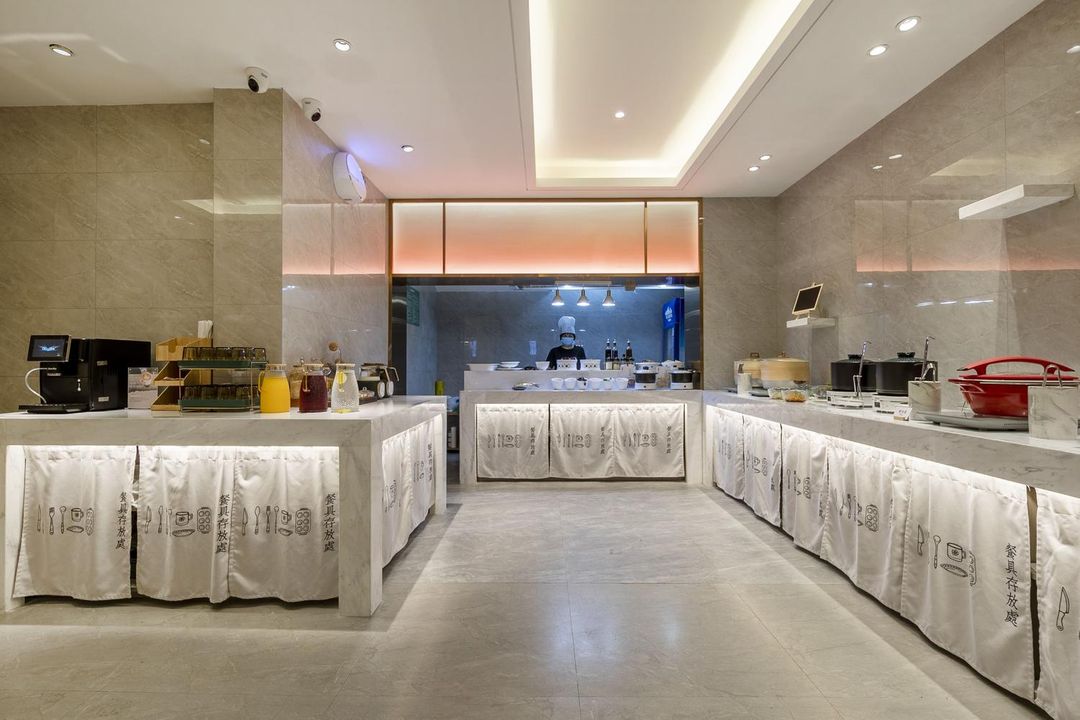 杭州浙大华家池秋涛北路亚朵X酒店