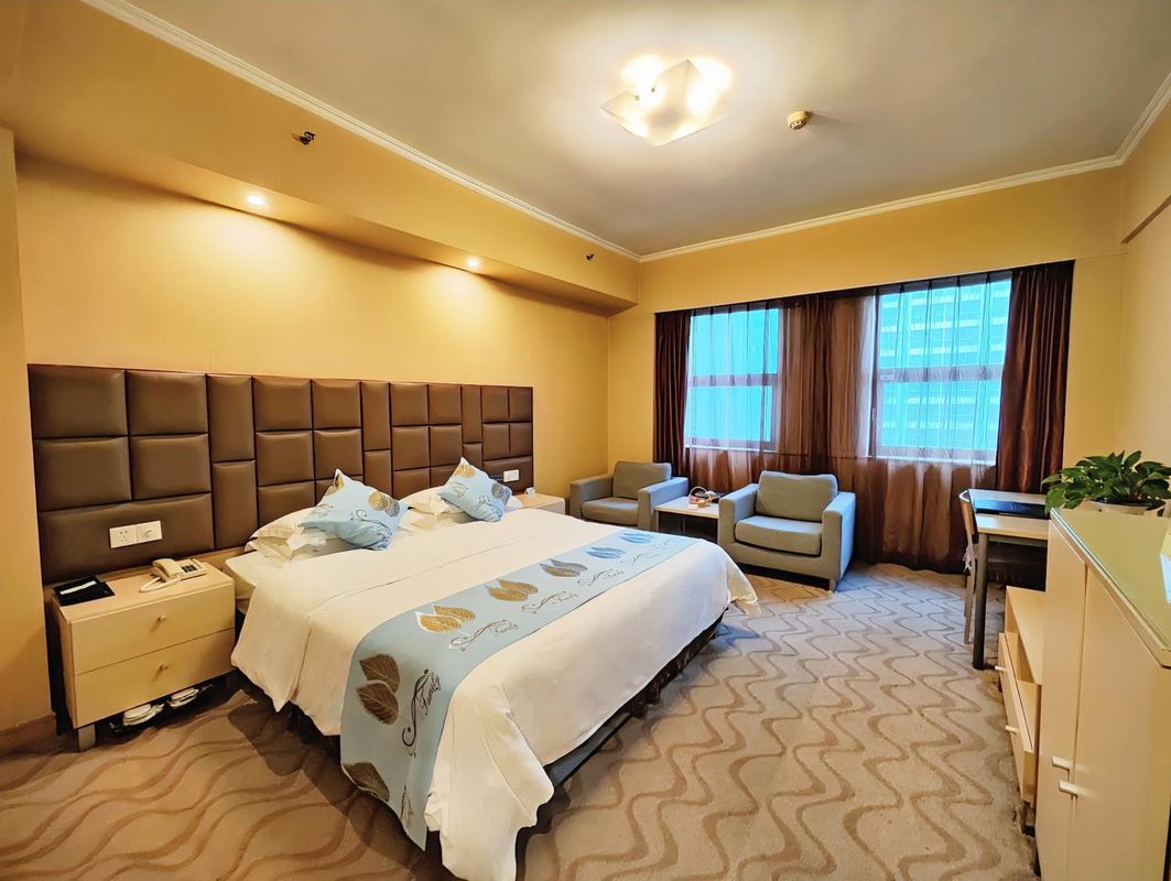 银河大酒店(重庆解放碑中心店)