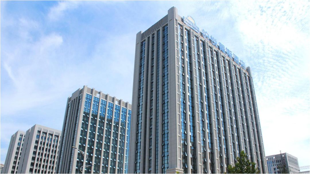 铂悦戴斯酒店(烟台南站店)
