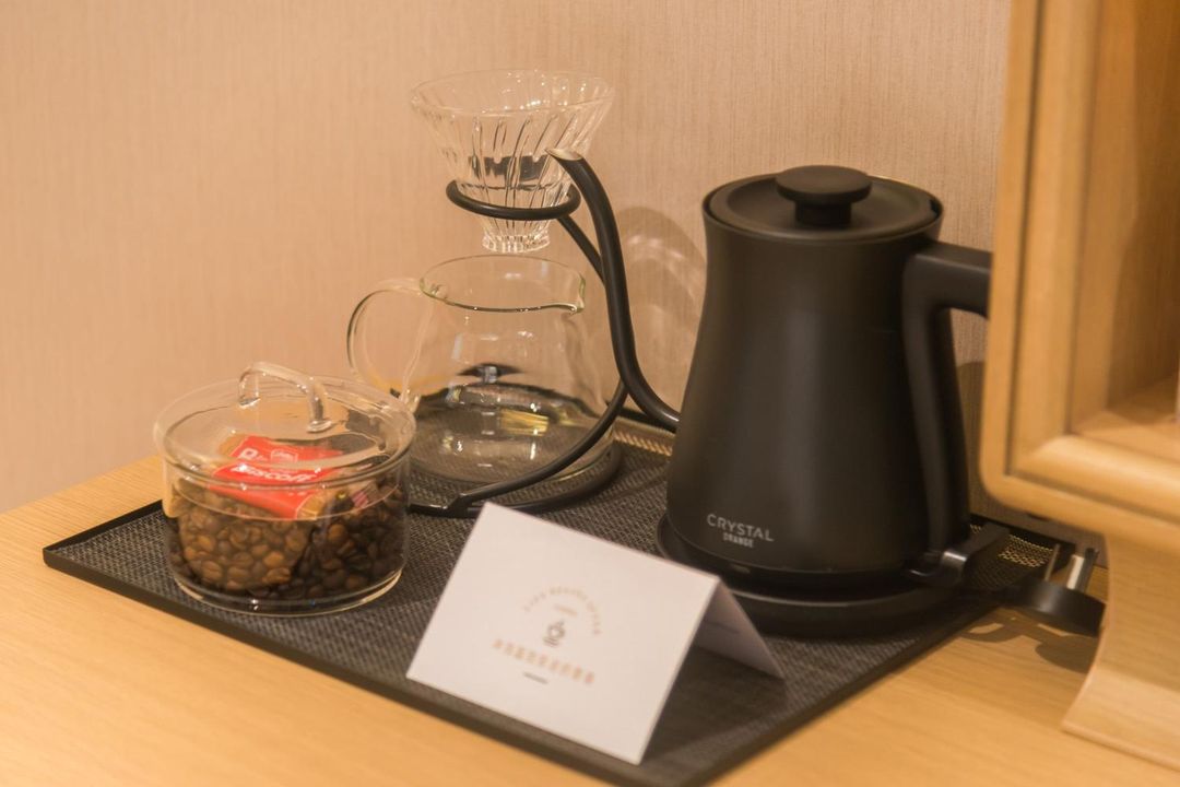 桔子水晶上海虹桥国展中心前湾印象城酒店