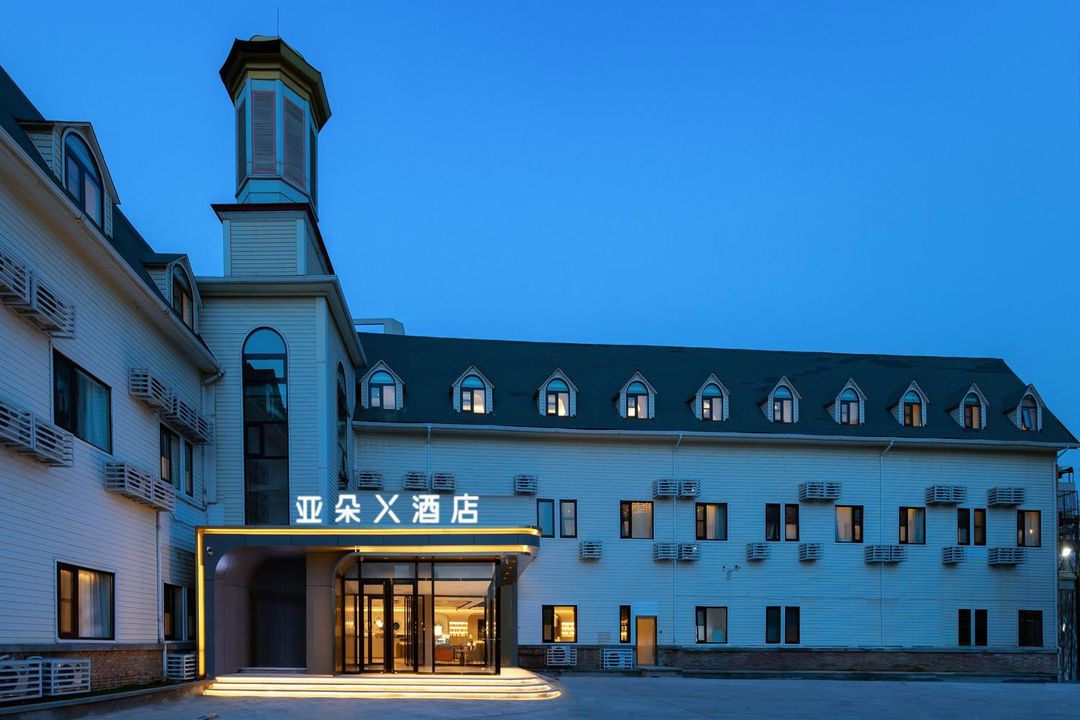 北京天通苑立水桥地铁站亚朵X酒店