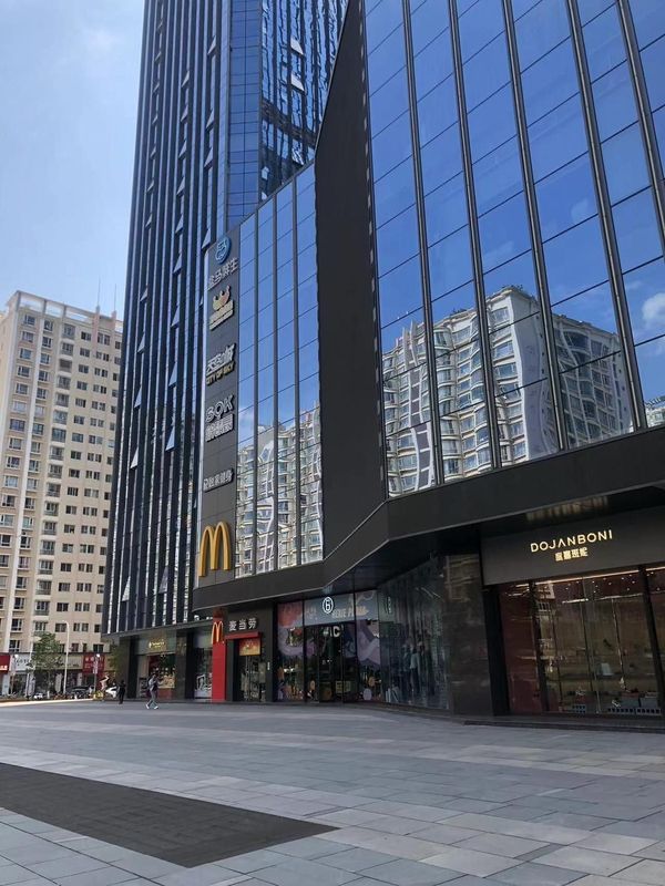 锦江都城酒店(昆明和谐广场霖雨桥地铁站店)
